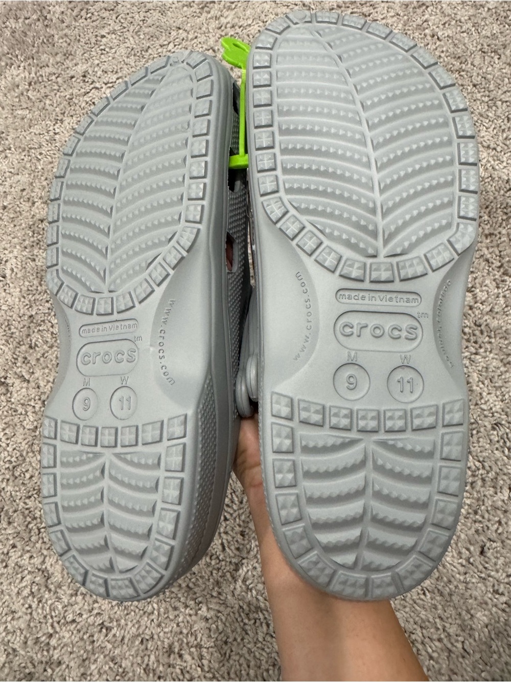 NWT Crocs Baya Clogs Light Gray Men’s 9 Women’s 11 Slip On Comfort Shoes - Picture 4 of 4